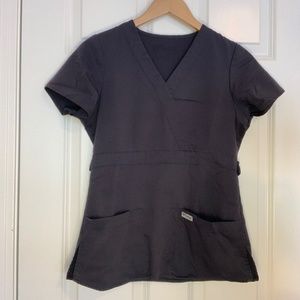 Grey’s Anatomy by Barco, V-neck Scrub Top, Short Sleeves, Front Pockets, Size S